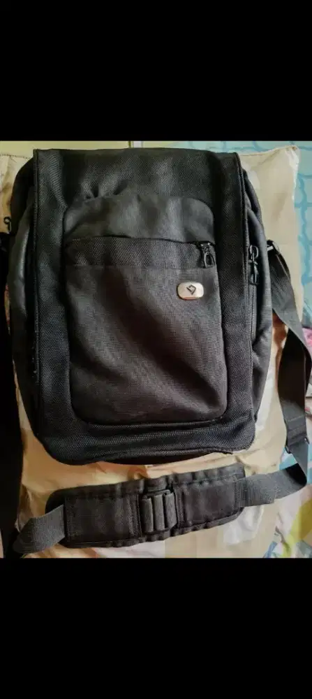 Dijual Tas Selempang Bodypack .