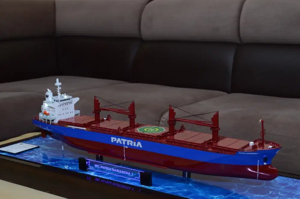 Miniatur Kapal Patria Nawasena 1