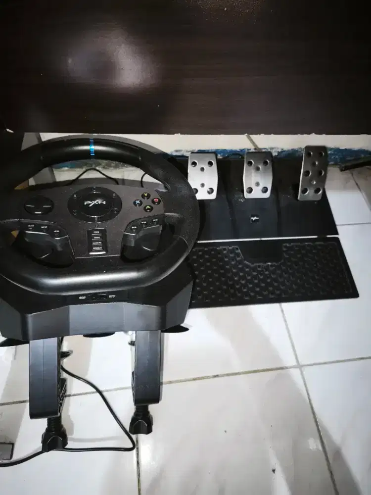 PXN V9 steering wheel, gas, shifter. bekas