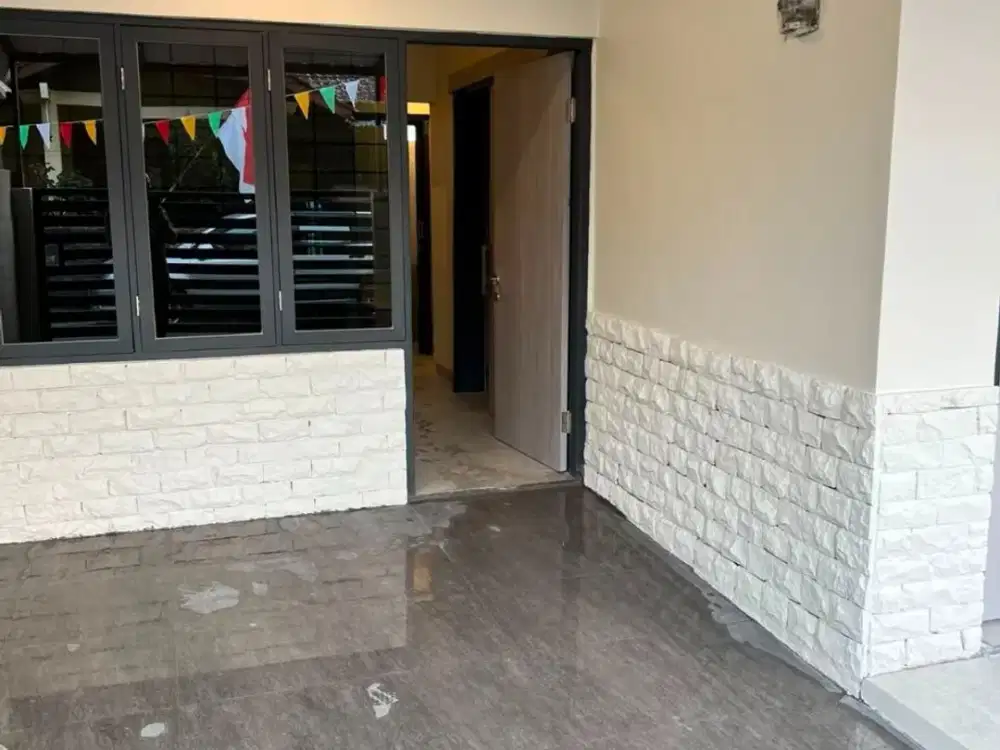 RUMAH BARU RENOVASI DI KOMPLEK PERLUASAN ARCAMANIK BANDUNG