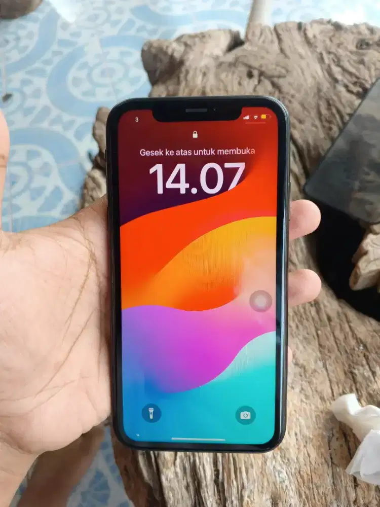 IPHONE XR 64GB INTER