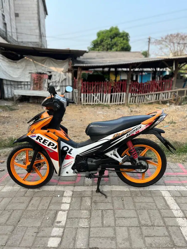 HONDA BLADE 125 FI INJEKSI