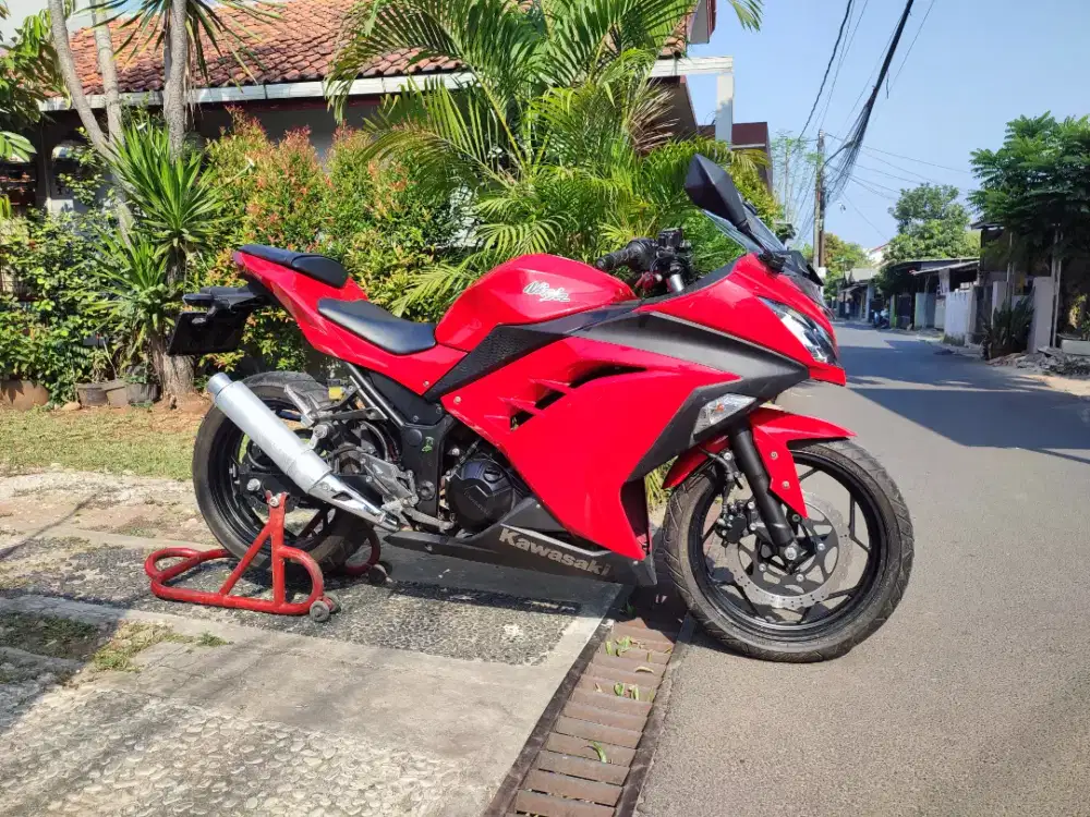 KAWASAKI NINJA FI 250CC TAHUN 2013 BAGUS MANTAP