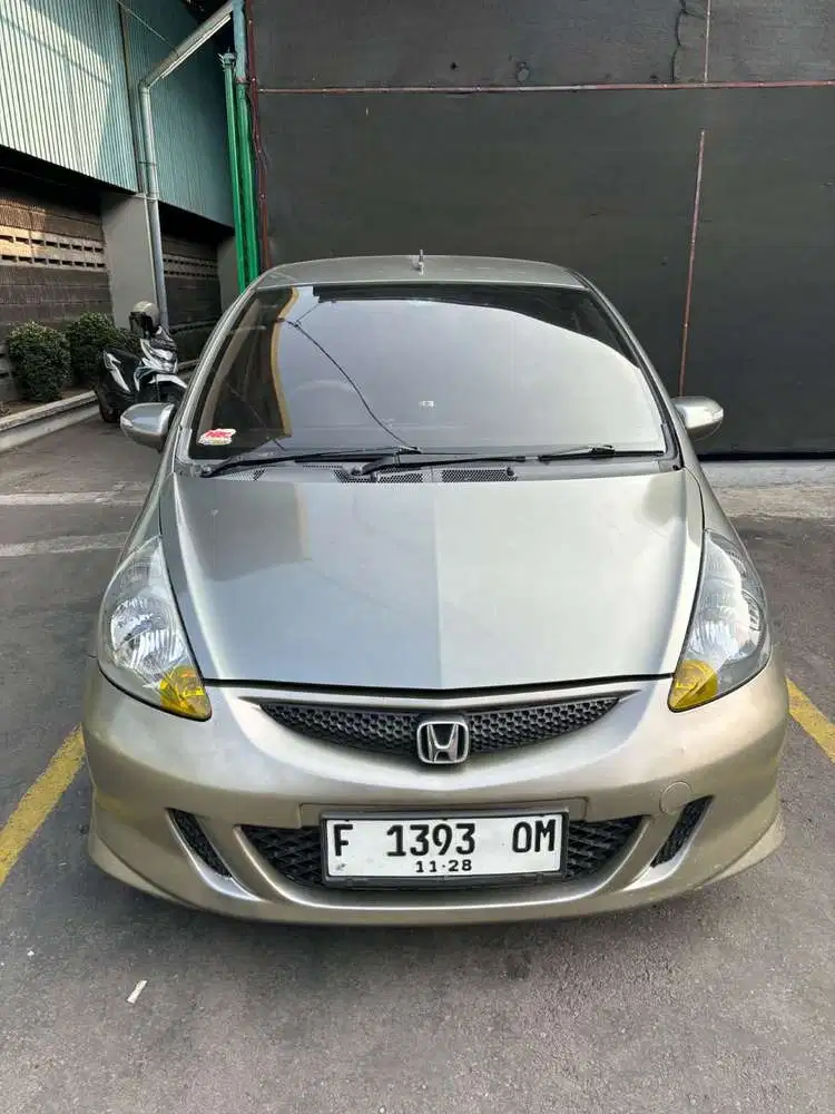 Honda Jazz 2004 Bensin