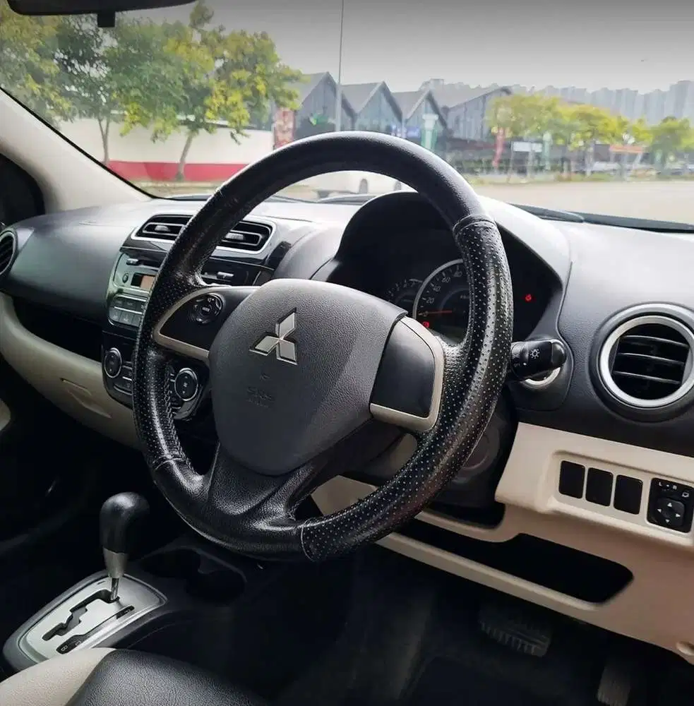 Mitsubishi Mirage 2015 Bensin