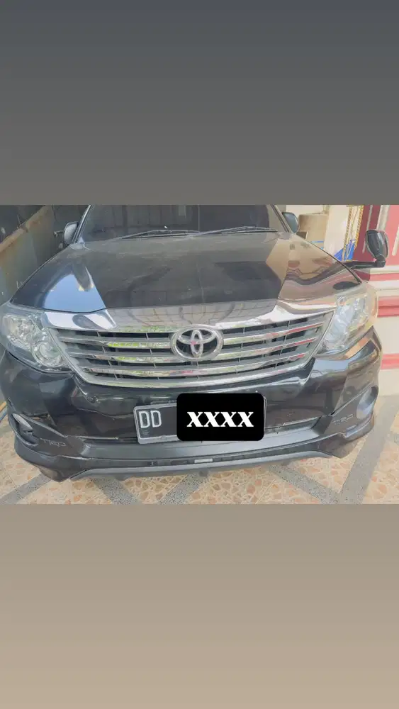 JUAL TOYOTA FORTUNER 2.7G AT TAHUN 2015