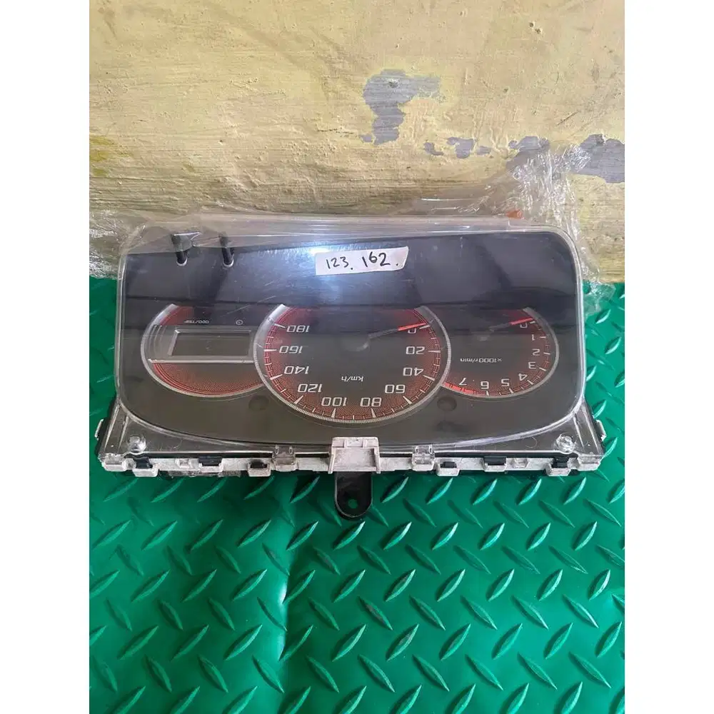 Speedometer kilometer Avanza Xenia Copotan