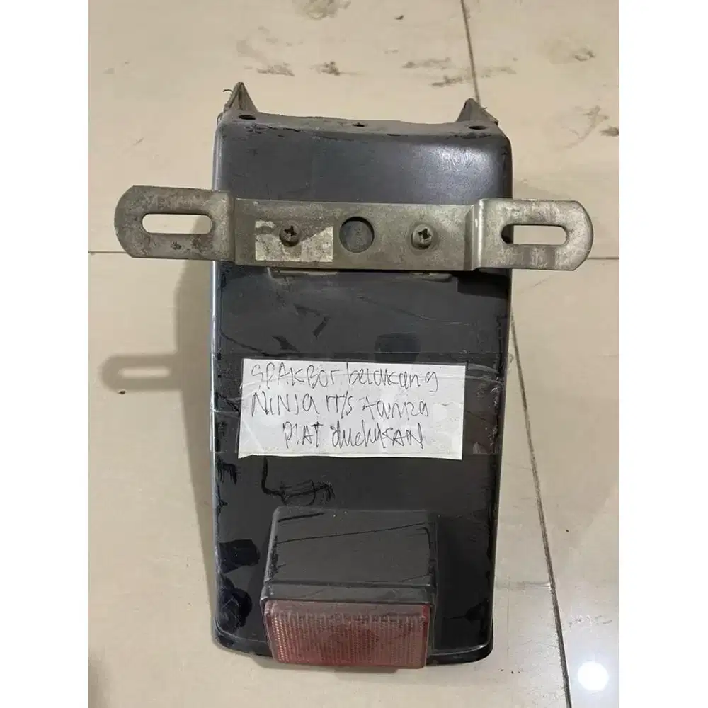 Spakbor Belakang Ninja RR/S Plat Dudukan Copotan