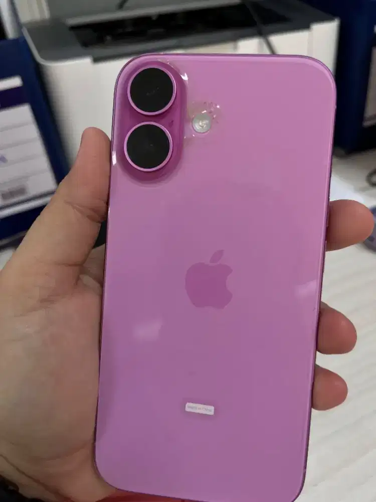 Iphone 16 Basic Pink 128GB BH 92% Mulus