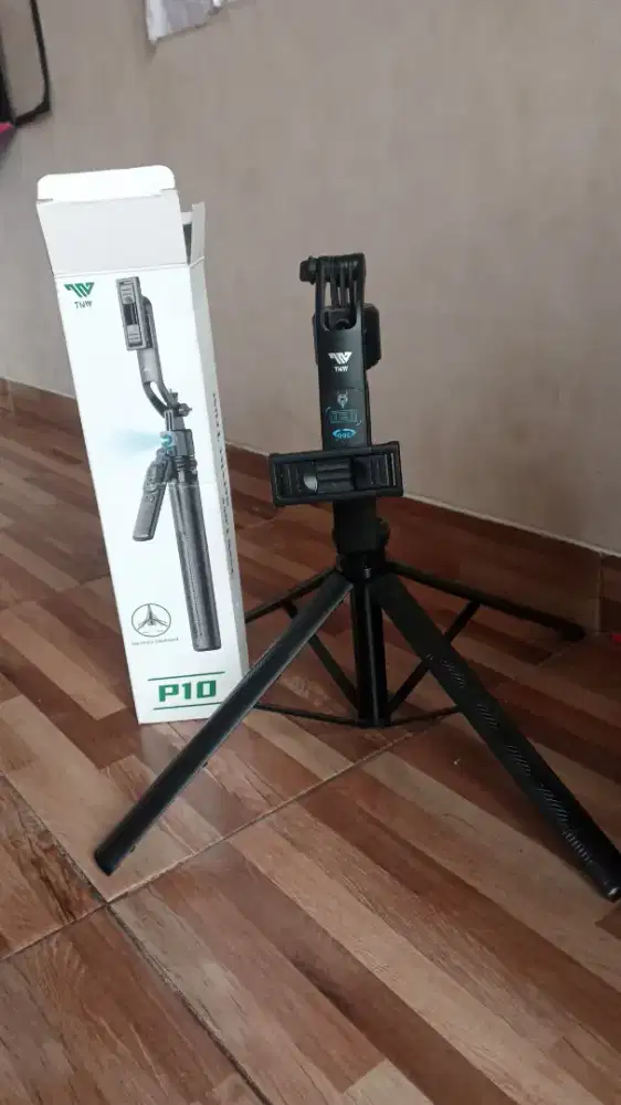 Tripod TNW P10 second tapi jarang dipakai
