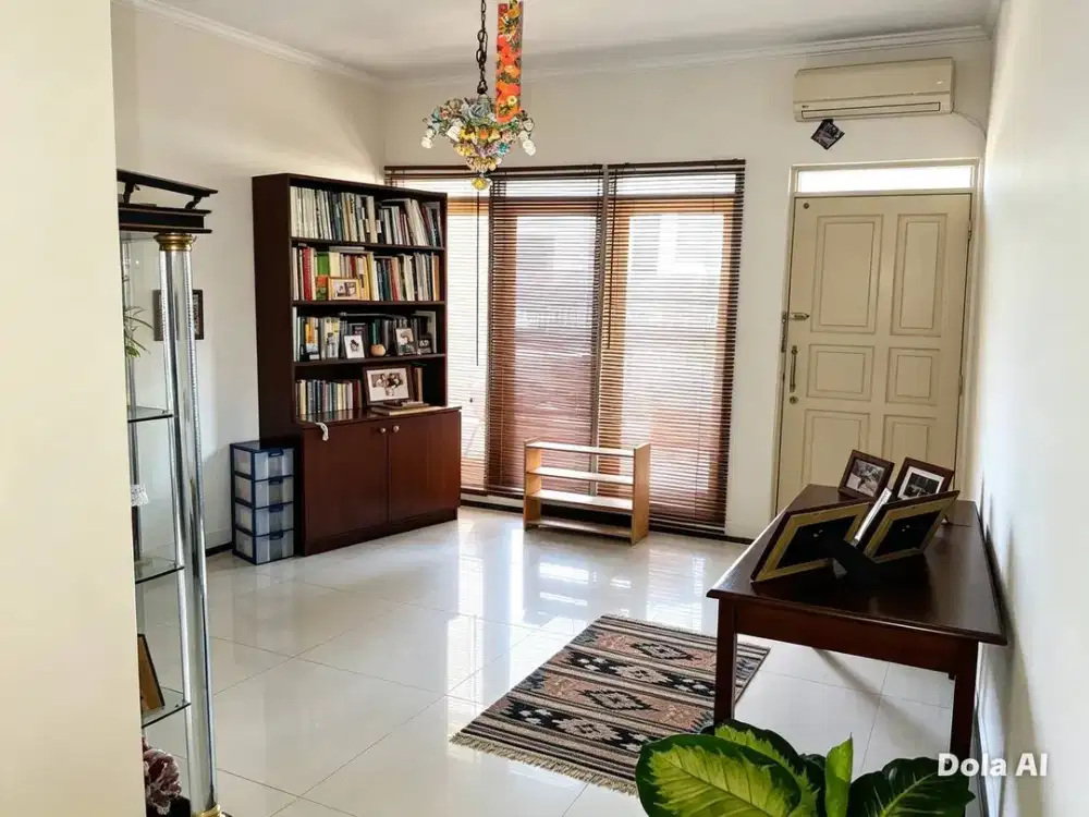 Rumah Luas Tanjung Barat Indah Dekat AEON & JORR. Harga NJOP