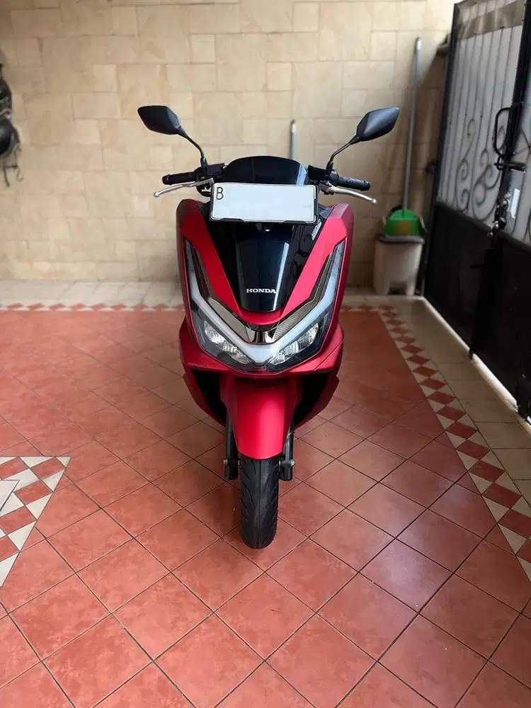 HONDA PCX 160 ABS TAHUN 2025 B-DKI KM 7 RIBU PAJAK PANJANG
