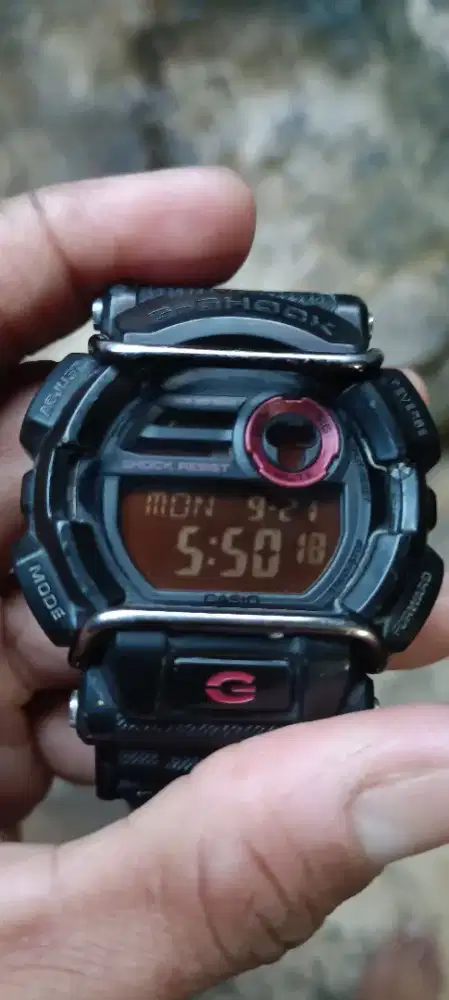 Mahar jam gshock original gbd–400