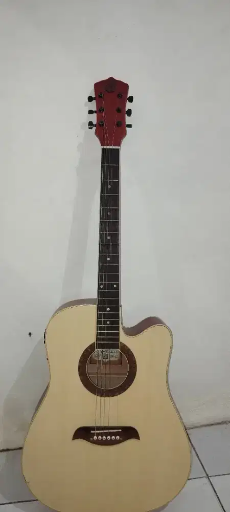 DIJUAL GITAR AKUSTIK MANDALIKA