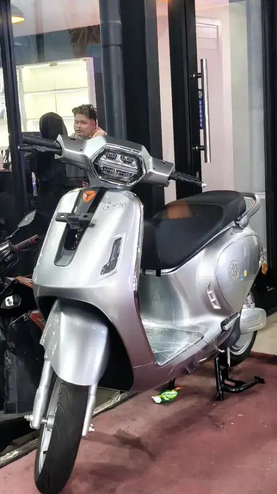 MOTOR LISTRIK YADEA RS 20 BISA NEGO