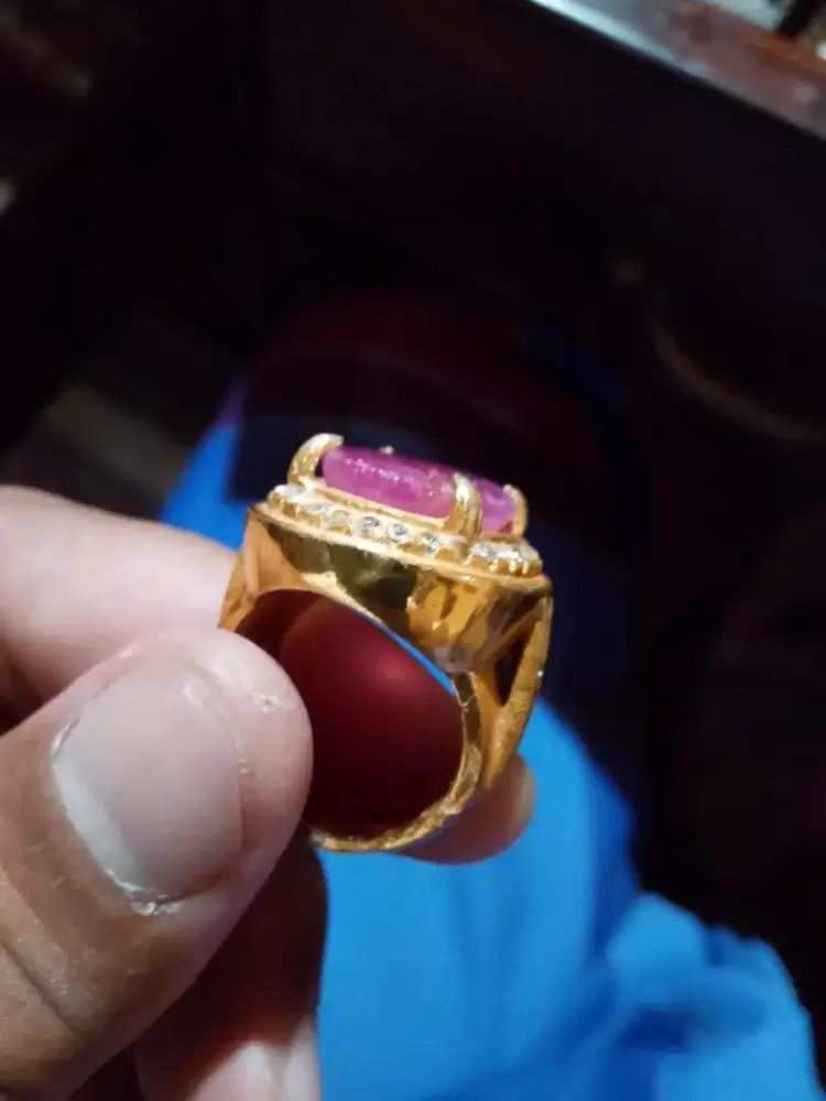cincin Ruby est 12 crt