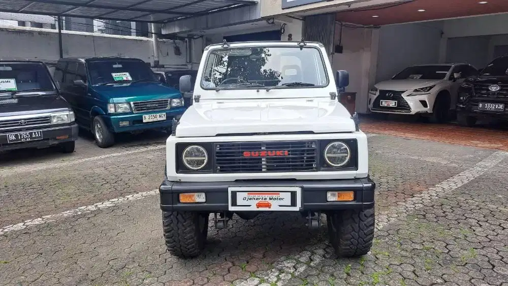 DIJUAL! JIMNY SIERA LJ Q CANVASTOP TAHUN 1983 MT