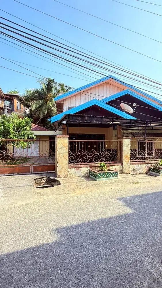 Disewakan Rumah 2 Lantai tengah kota Balikpapan
