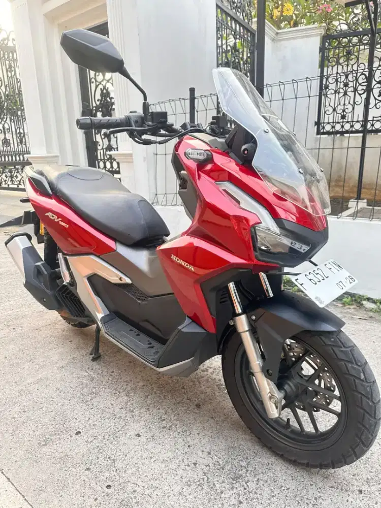 ADV 2023 CBS MERAH GLOSSY KM 10 RB