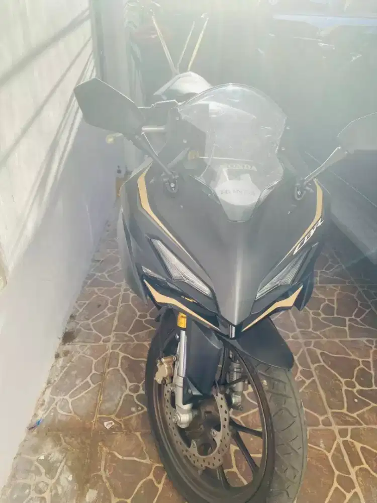 Dijual honda CBR 150 Thn 2024