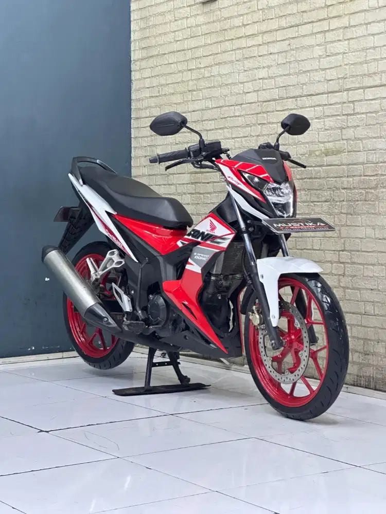 READY‼️HONDA SONIC 150 TH 2022 WARNA FAVORIT MERAH PUTIH MULUS NOMINUS