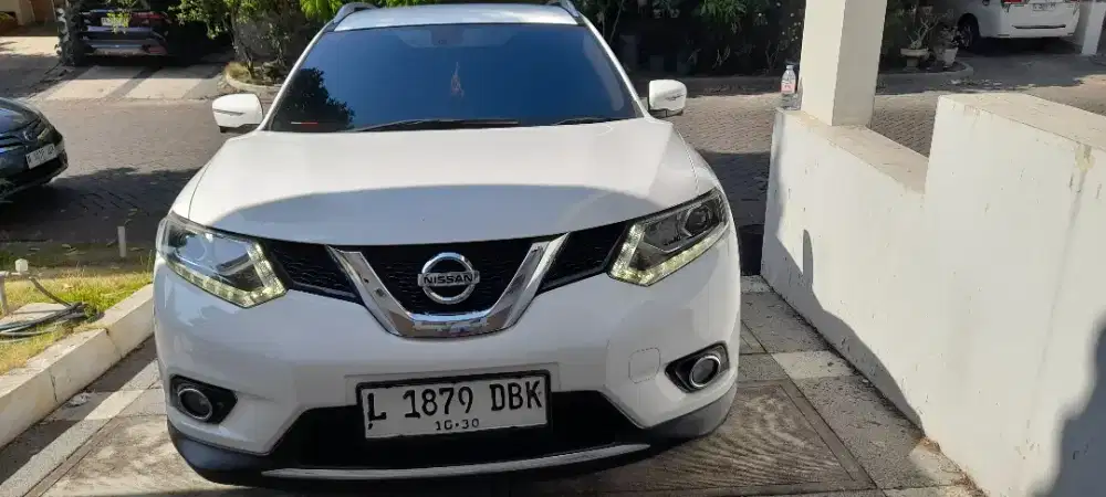 Dijual Nissan xtrail 2015 matic