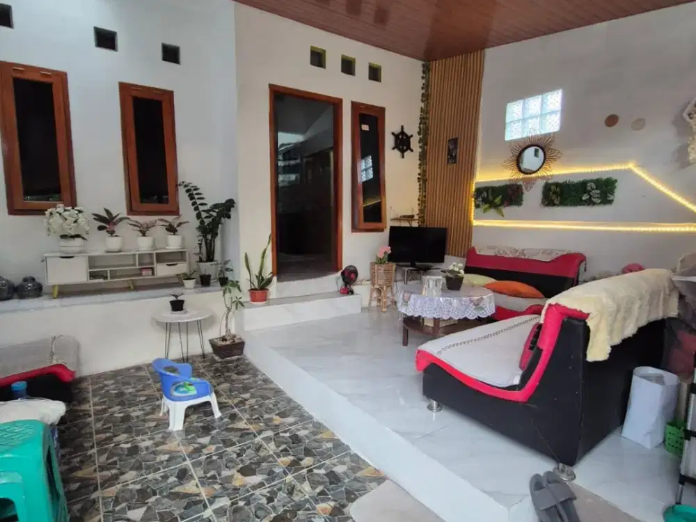 Rumah Minimalis Nyaman di Komplek Griya Winaya Ujungberung