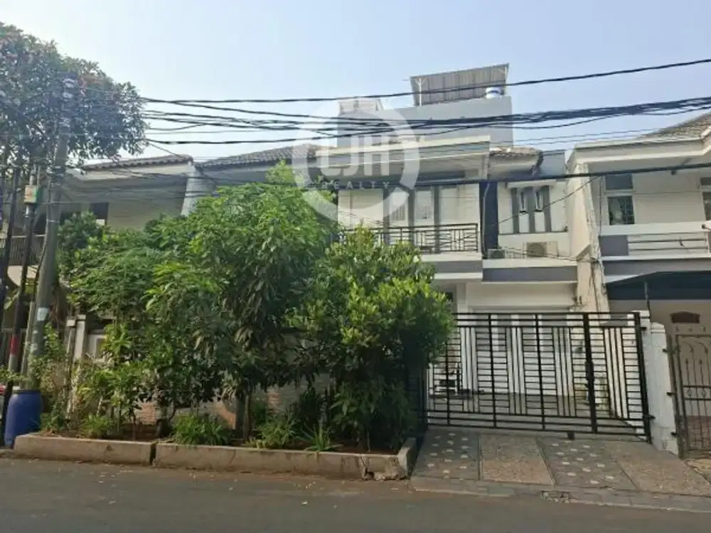 Rumah di Janur Elok Kelapa Gading Jakarta Utara Lokasi Strategis Jalan Lebar