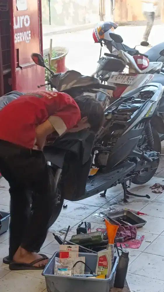 lowongan mekanik motor jak bar