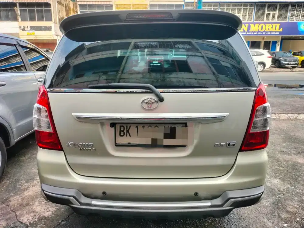 Toyota Innova G Solar Diesel AT Matic 2013