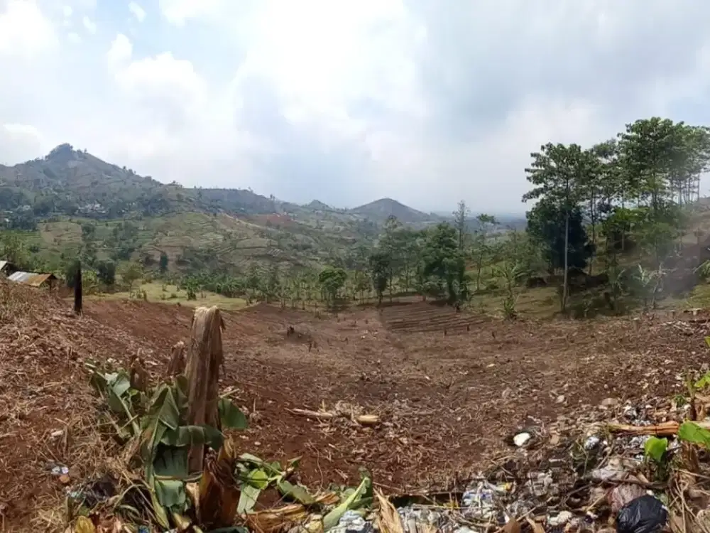DIJUAL TANAH SHM PINGGIR JALAN DENGAN VIEW PERBUKITAN – SAGULING KBB