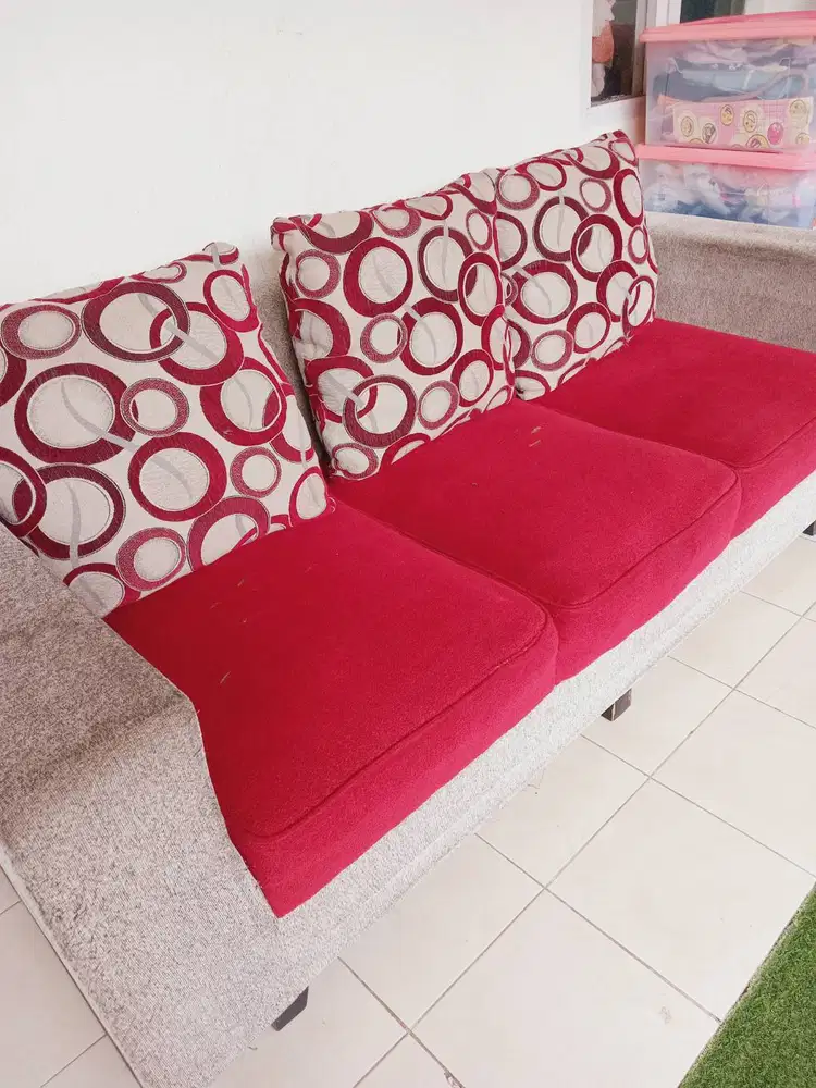 Dijual sofa letter L bekas layak pakai