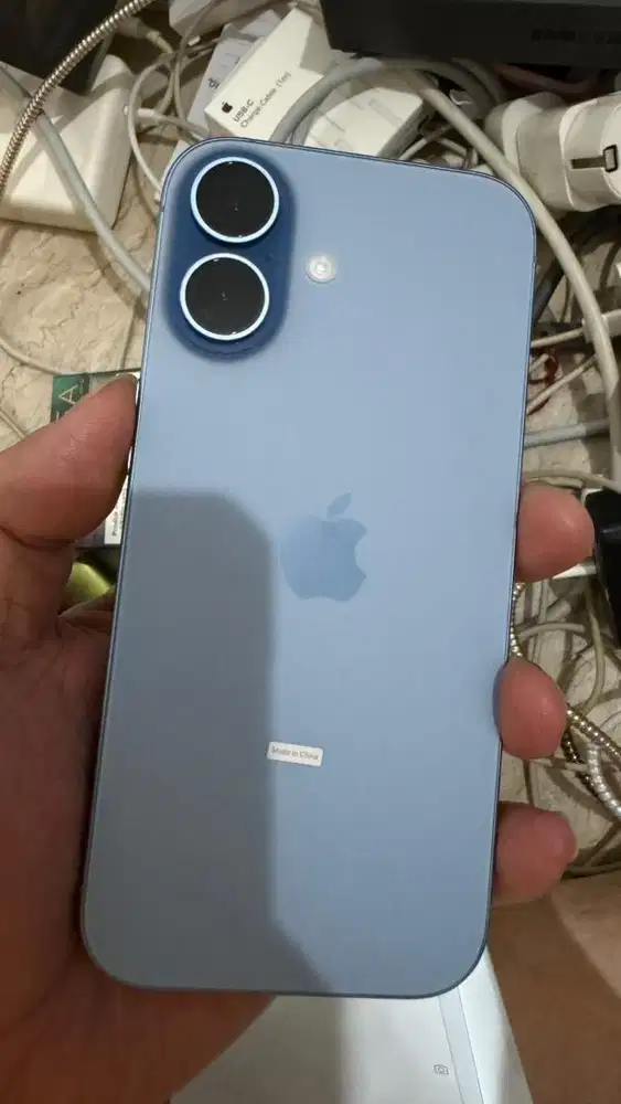 Iphone 17 256Gb grs 8 bulan resmi