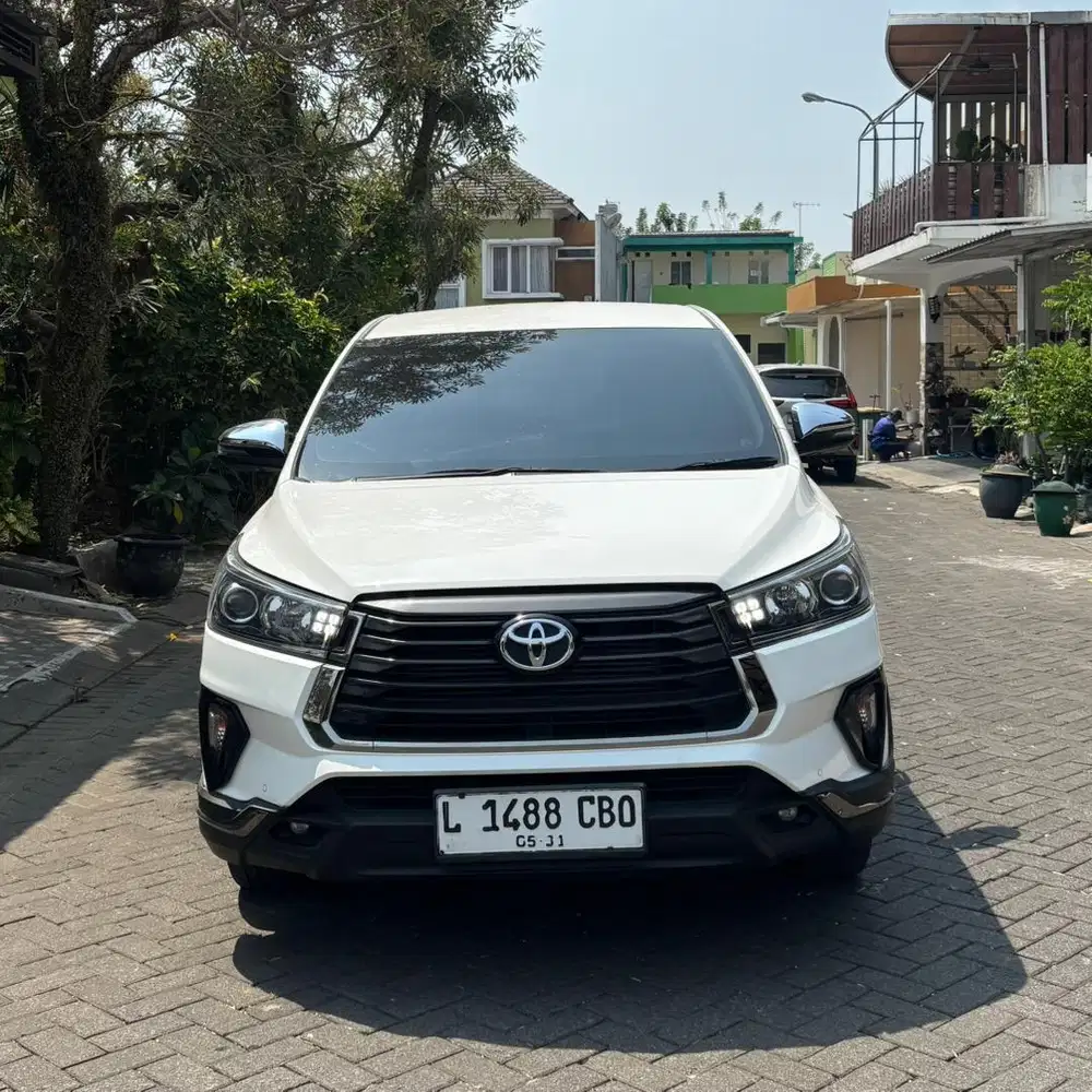 Toyota venturer 2.4 AT 2021
