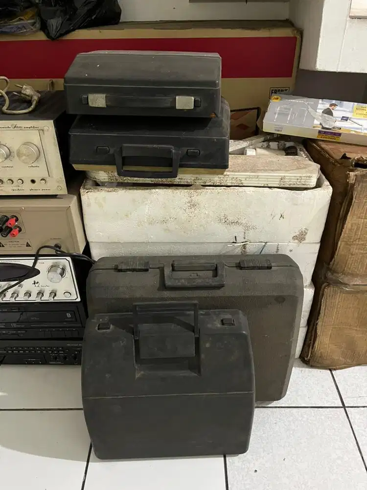 Mesin Ketik jadoel ada 4 pcs