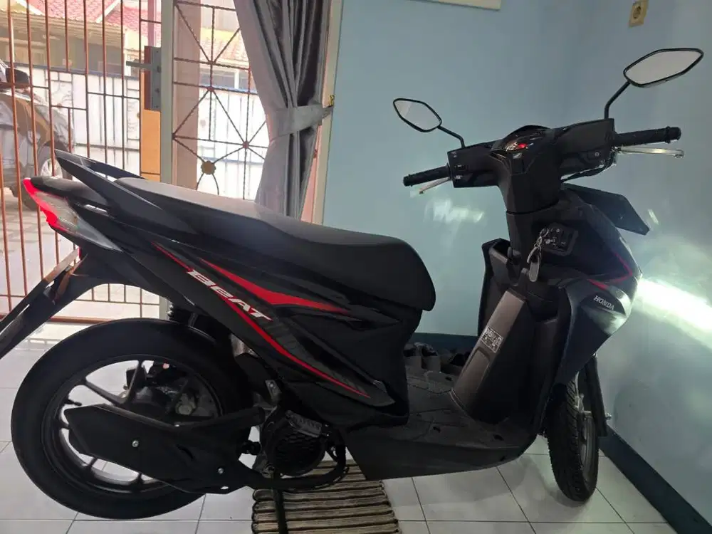 DIJUAL SEPEDA MOTOR HONDA BEAT SANGAT JARANG DIPAKAI SEPERTI BARU