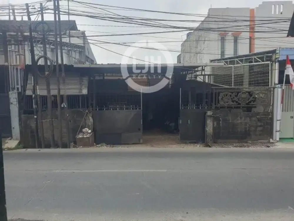 Ruang Usaha di Bekasi Selatan Ex Bengkel Lokasi Strategis