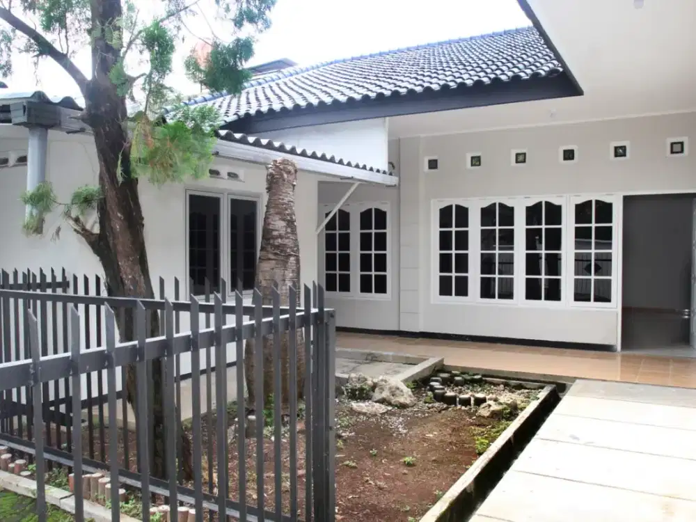 Disewakan Rumah Cantik Karangtempel Semarang Timur
