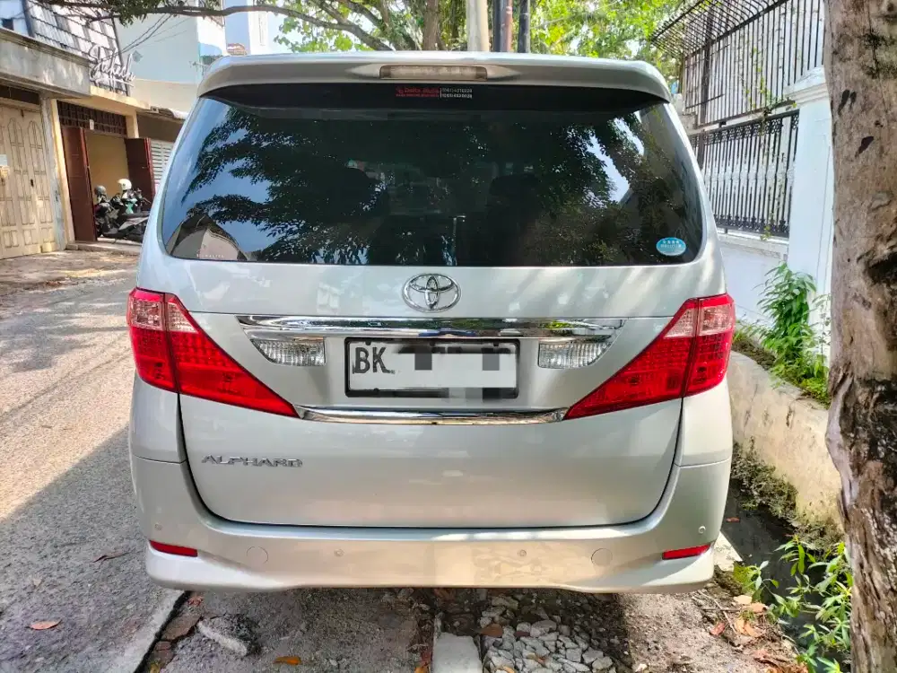 Toyota Alphard Premium Sound 2010
