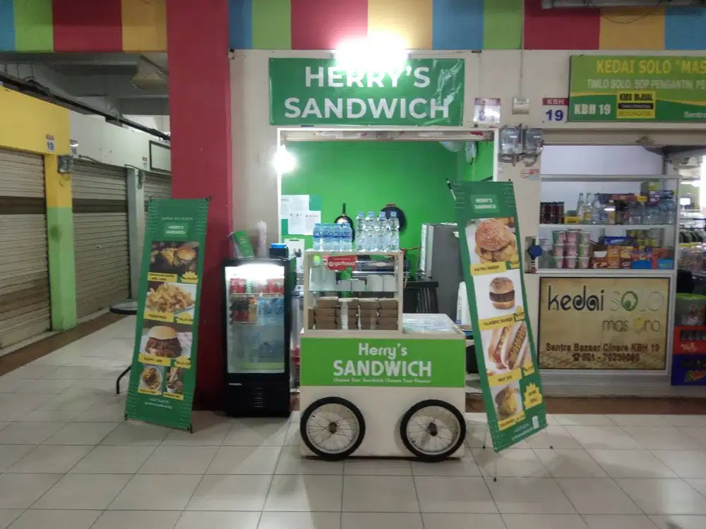 Karyawati Sandwich