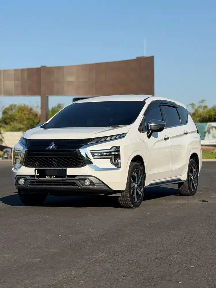 Xpander Ultimate 1.5 CVT 2022 / 2023 Facelift Nopol Cantik Pajak Baru