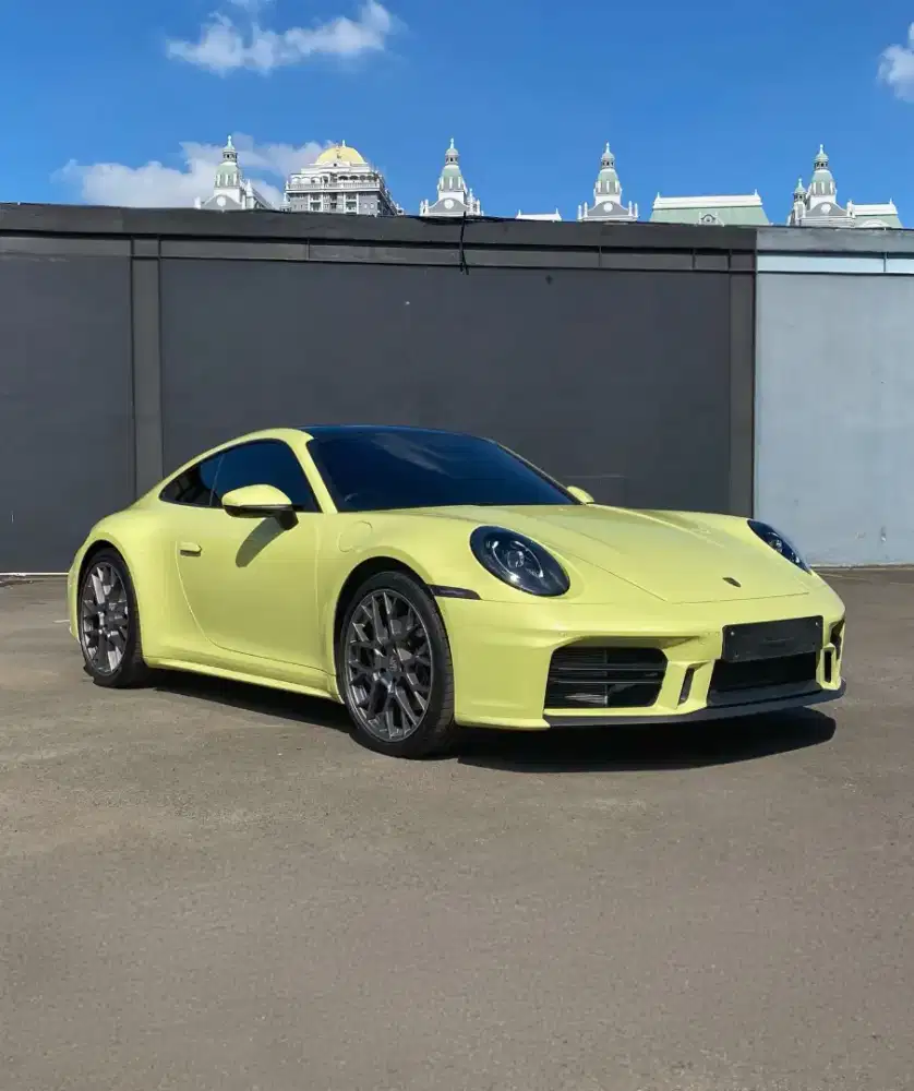 PORSCHE 911 CARRERA 3.0 CARTAGENA YELLOW 2025 LOW KM 3,xxx ISTIMEWA