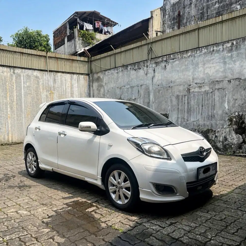 Yaris E 2011 Matic