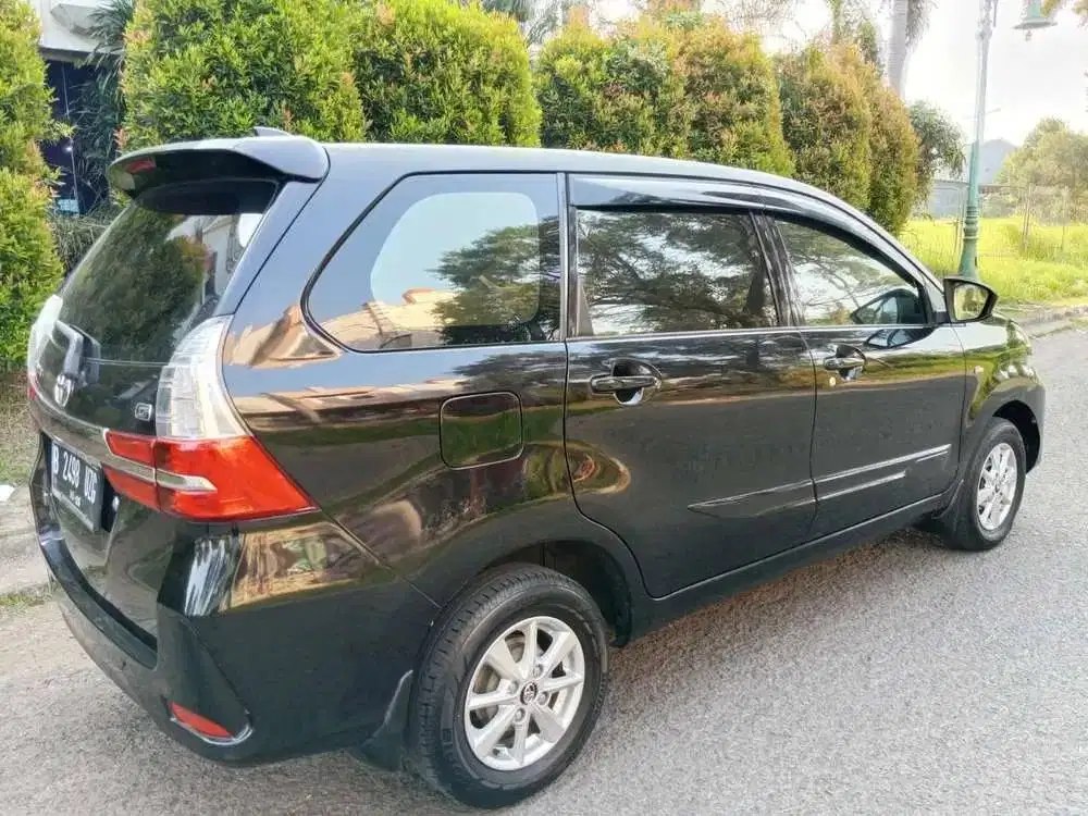 toyota avanza (2021)