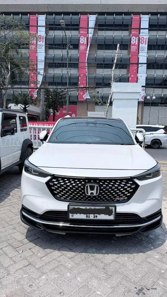 DIJUAL HRV 2023 PUTIH PAKAIAN SENDIRI
