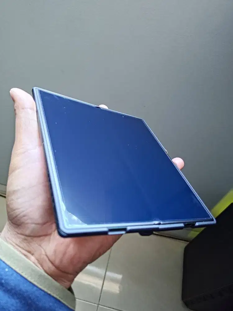 Jual Samsung Galaxy Z Fold 8 Ultra 12/512 Hijau Second Fullset Mulus
