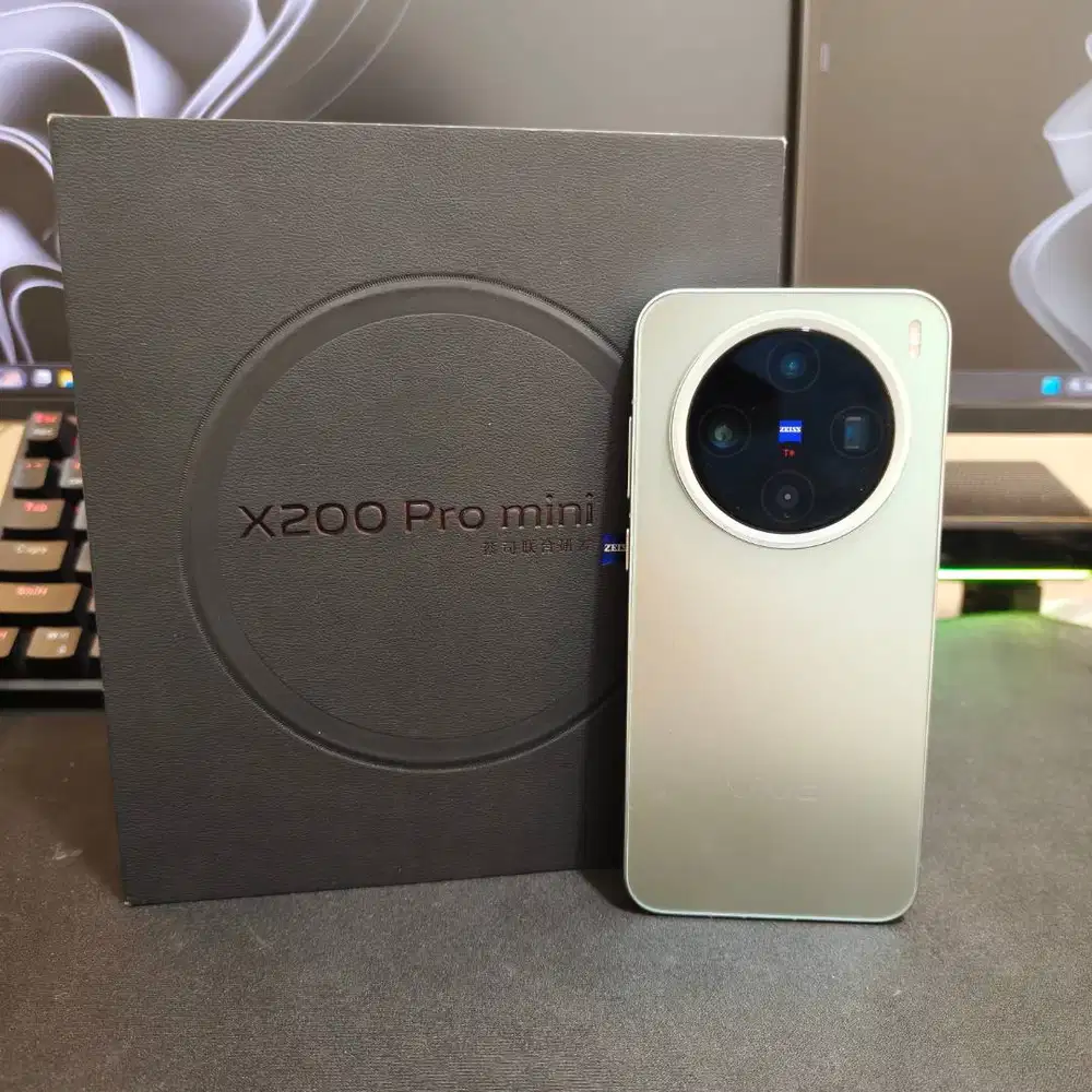 Vivo X200 Pro Mini 12/256 GB - second fullset invoice bea cukai