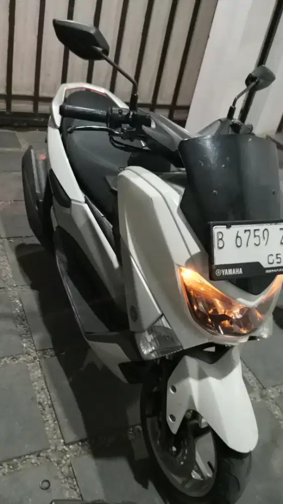 Nmax 2019 WHITE