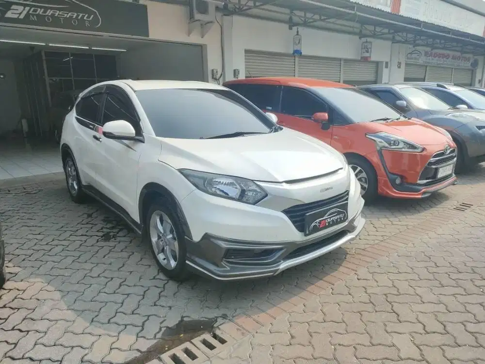 HRV E UPGRADE MUGEN 2018 CVT MATIC PUTIH HONDA HR-V