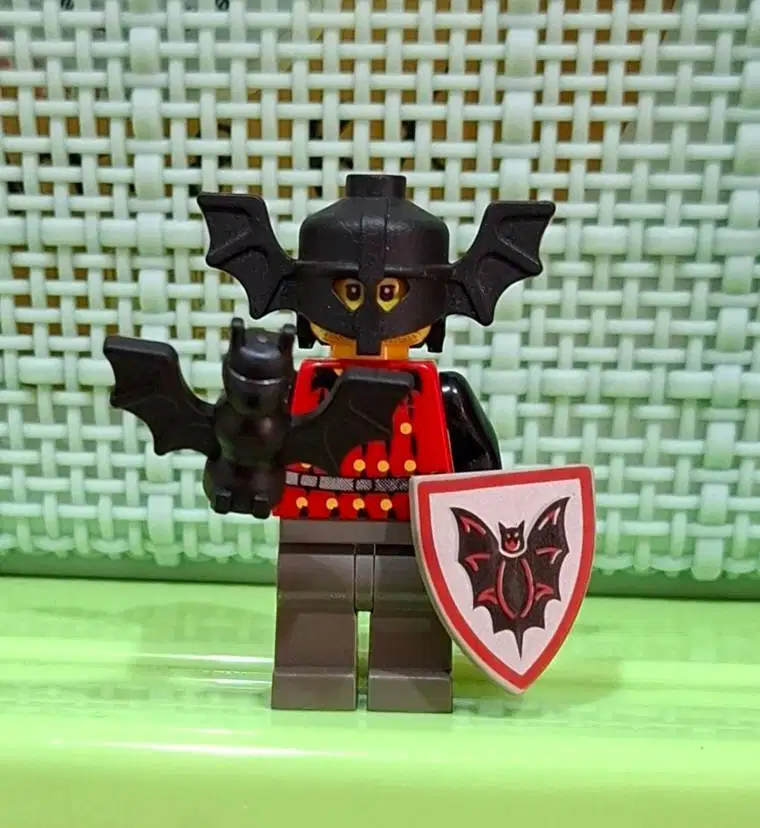 Lego castle vintage - Basil the batlord minifigure
